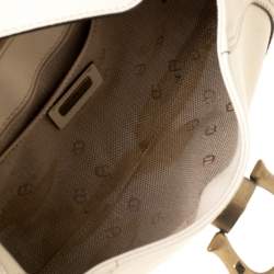 Pre Owned Aigner Cream Leather Shoulder Bag