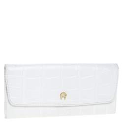 Pre Owned Aigner White Croc Embossed Continental Wallet