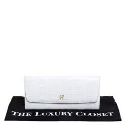 Pre Owned Aigner White Croc Embossed Continental Wallet