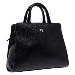 Pre Owned Aigner Black Leather Cybill Tote