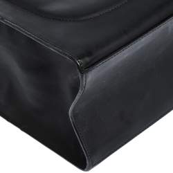 Pre Owned Aigner Black Matt Leather Logo Plaque Zip Tote