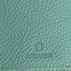 Pre Owned Aigner Mint Green Embossed Leather Genoveva Continental Wallet