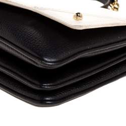 Pre Owned Aigner Black/White Leather Diaodara Shoulder Bag