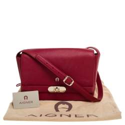 Pre Owned Aigner Red Leather Shoulder Bag