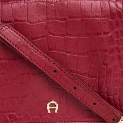 Pre Owned Aigner Red Croc Embossed Leather Crossbody Bag