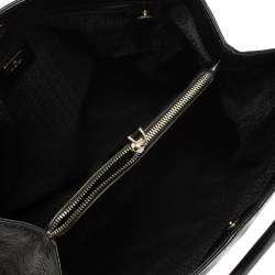 Pre Owned Aigner Black Leather Metal Plaque Tote