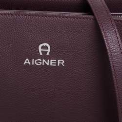 مملوكة مسبقًا حقيبة كتف أيغنر سحاب جلد عنابية