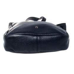 Aigner Navy Blue Grained Leather Zip Messengers Bag