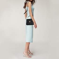 Pre Owned حقيبة أيغنر "غينوڨيڨا" يد علوية جلد منقوش أسود