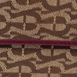 مملوكة مسبقًا محفظ ة أيغنر ثلاثية الطيه جلد و كانفاس بالشعار عنابي و بني 