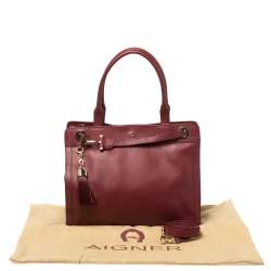 Pre Owned Aigner Burgundy Leather Cavallina Tote