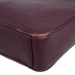 Pre Owned Aigner Burgundy Leather Zip Crossbody Bag