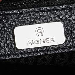 Pre Owned Aigner Black 3D Effect Leather Genoveva Shoulder Bag