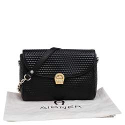 Pre Owned Aigner Black 3D Effect Leather Genoveva Shoulder Bag