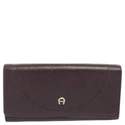 Pre Owned Aigner Plum Leather Logo Flap Continental Wallet