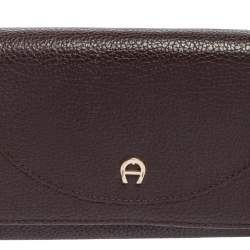 Pre Owned Aigner Plum Leather Logo Flap Continental Wallet