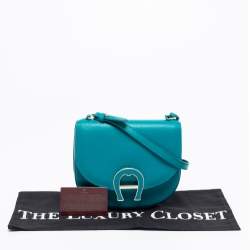 Pre Owned Aigner Green Grained Leather Mini Pina Crossbody Bag