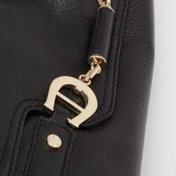 Pre Owned Aigner Black Leather Cavallina Zip Satchel