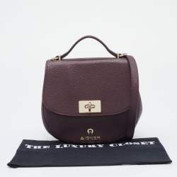 Pre Owned Aigner Burgundy Leather Turnlock Flap Crossbody Bag