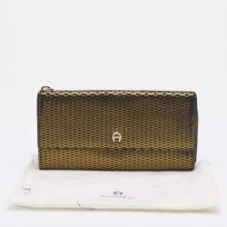 Pre Owned Aigner Olive Green Foil Leather Continental Wallet