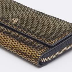 Pre Owned Aigner Olive Green Foil Leather Continental Wallet