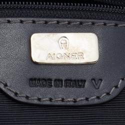 Pre Owned Aigner Black Signature Coated Canvas and Leather Tote