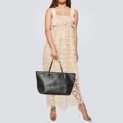 Pre Owned Aigner Black Signature Coated Canvas and Leather Tote