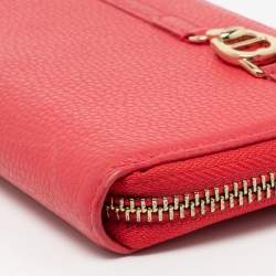 Pre Owned Aigner Red Leather Zip Around Wallet