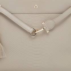 Pre Owned Aigner Beige Python Embossed Leather Cavallina Tote