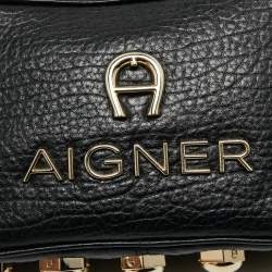 Pre Owned Aigner Black Leather Bombe A Camera Crossbody Bag