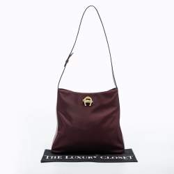 Pre Owned Aigner Burgundy Nylon and Leather Logo Lock Shoulder Bag