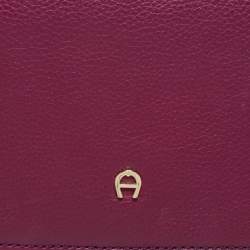 Pre Owned Aigner Purple Grained Leather Clutch Bag