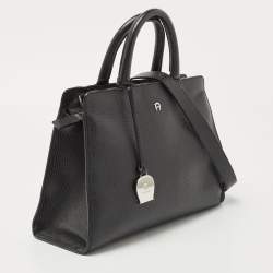 Pre Owned Aigner Black Leather Cybill Tote