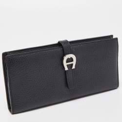 Pre Owned Aigner Black Grained Leather Logo Bifold Flap Wallet