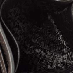 Pre Owned Aigner Black Leather Trifold Wallet