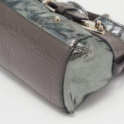 Pre Owned Aigner Metallic Grey Shimmering Patent and Leather Baguette Bag