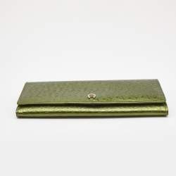 Pre Owned Aigner Meadow Green Logo Embossed Patent Leather Continental Flap Wallet 