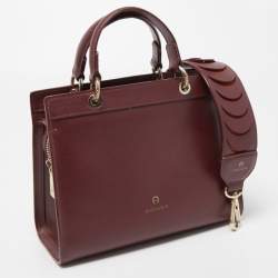 Pre Owned Aigner Burgundy Leather Carol Tote