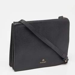 Pre Owned Aigner Black Leather Flap Crossbody Bag