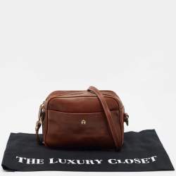 Pre Owned Aigner Brown Leather Crossbody Bag