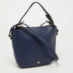 Pre Owned Aigner Blue Leather Crossbody Bag
