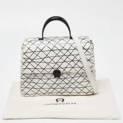 Pre Owned Aigner White/Black Leather Genoveva Top Handle Bag
