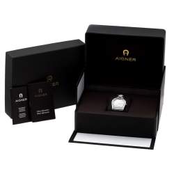 Pre Owned Aigner Silver Stainless Steel Verona A48100 Women's Wristwatch 33 mm