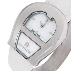 Pre Owned Aigner Mother of Pearl Gold Plated Stainless Steel Venezia A39200 Women's Wristwatch 36 mm