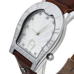 Pre Owned Aigner Silver Stainless Steel Leather Verona Nuovo A22100 Women's Wristwatch 33 mm