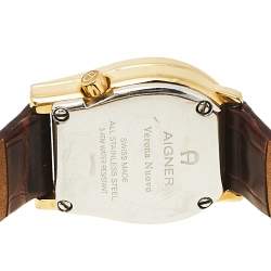 Pre Owned Aigner Gold Tone Stainless Steel Leather Verona Nuovo A22200 Women's Wristwatch 24 mm
