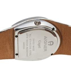 Pre Owned Aigner White Stainless Steel Leather Capri A19200 Women's Wristwatch 30 mm