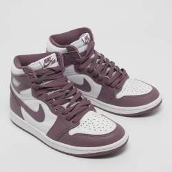 Pre Owned Air Jordans White/Mauve Leather Jordan 1 Retro High OG Sneakers Size 39