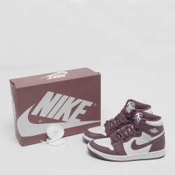 Pre Owned Air Jordans White/Mauve Leather Jordan 1 Retro High OG Sneakers Size 39