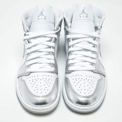 Pre Owned Air Jordans Jordan 1 SE Metallic Size 40.5 Silver/White Leather Mid Top Sneakers